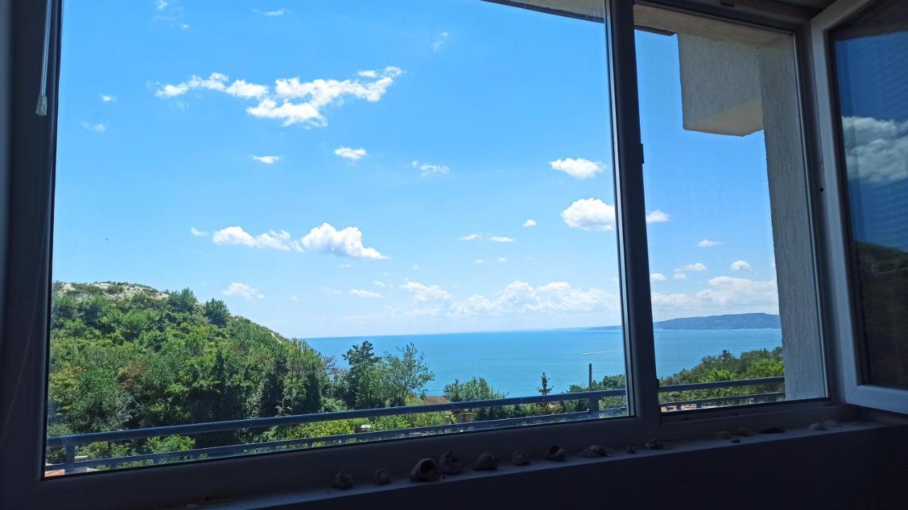 Arode Villa Ovidius Baltsjik Buitenkant foto