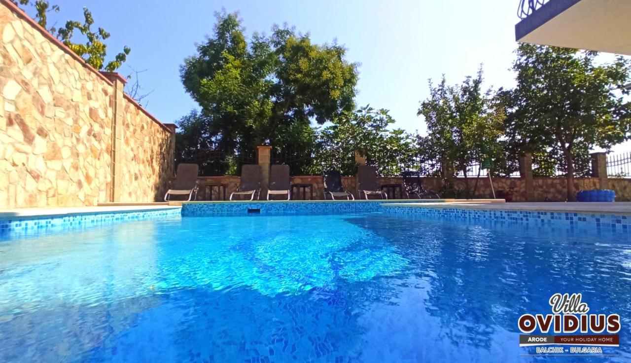 Arode Villa Ovidius Baltsjik Buitenkant foto