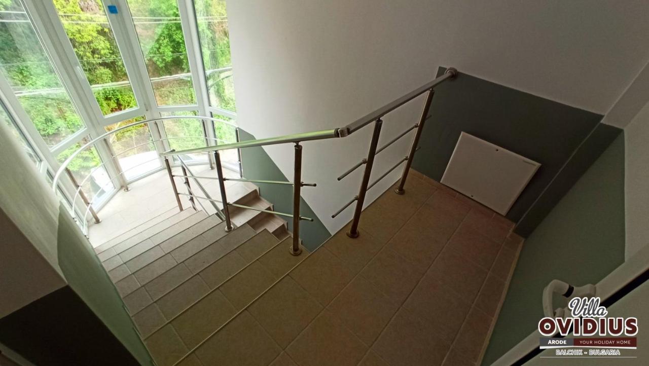 Arode Villa Ovidius Baltsjik Buitenkant foto